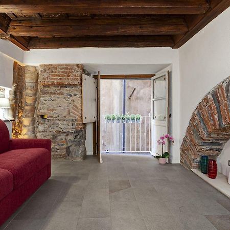 Wood And Stone Apartment In The Historical Center Genova Eksteriør billede