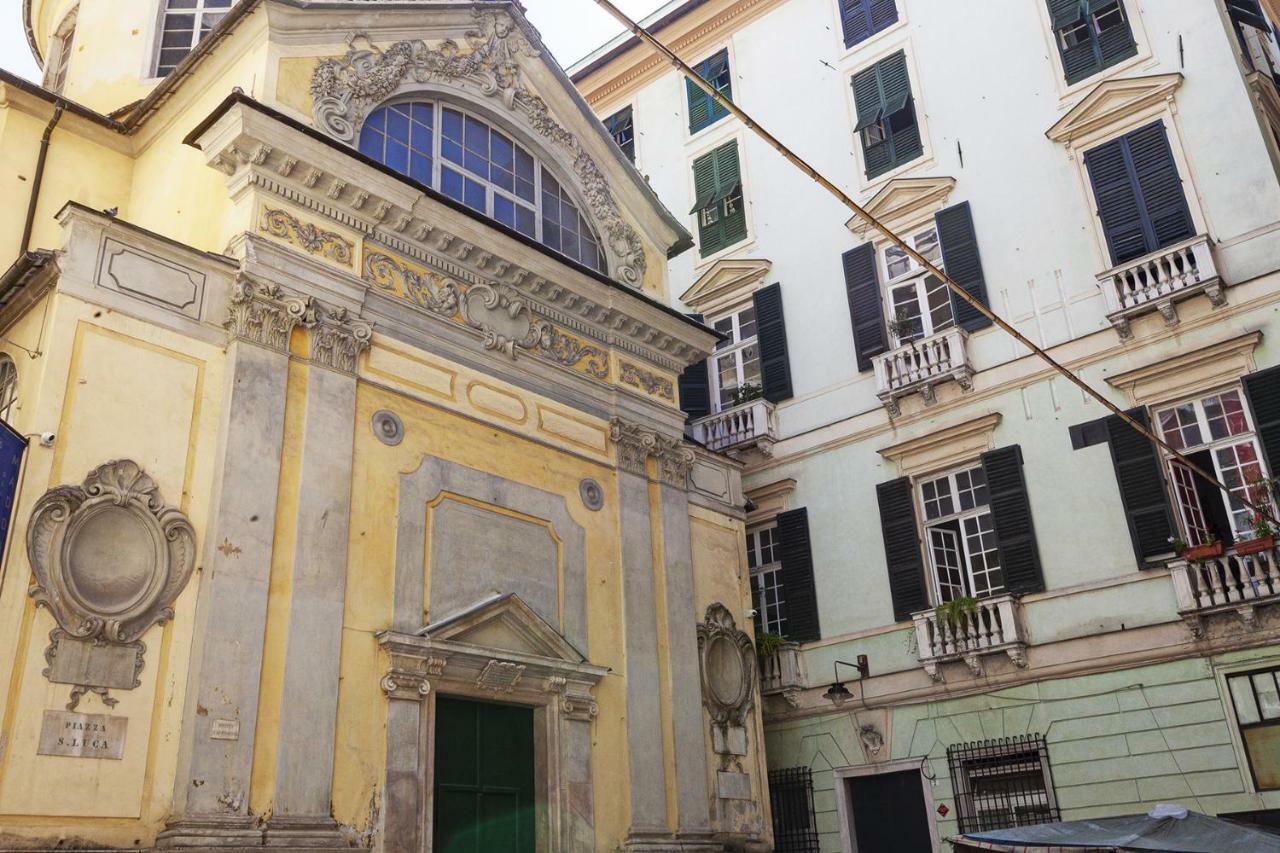 Wood And Stone Apartment In The Historical Center Genova Eksteriør billede