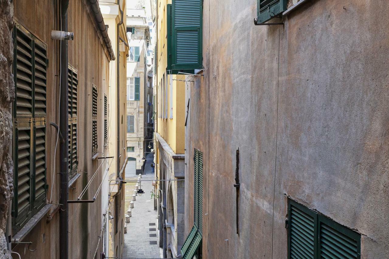 Wood And Stone Apartment In The Historical Center Genova Eksteriør billede